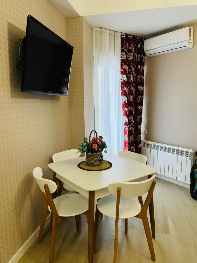 Aura Apartment Kutaisi Luaran gambar