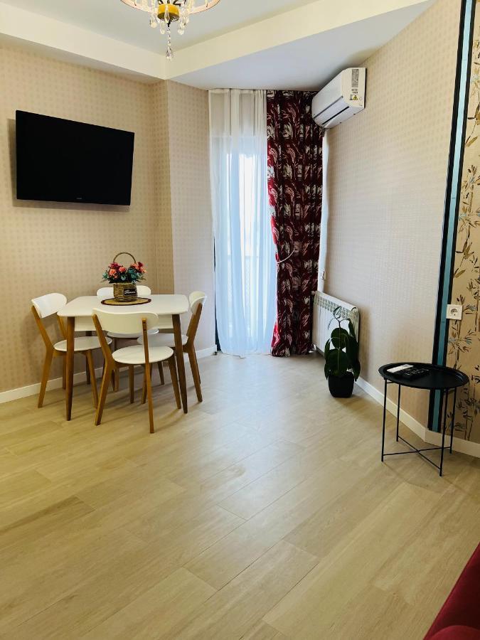 Aura Apartment Kutaisi Luaran gambar