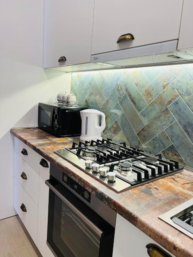 Aura Apartment Kutaisi Luaran gambar