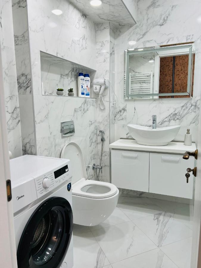 Aura Apartment Kutaisi Luaran gambar